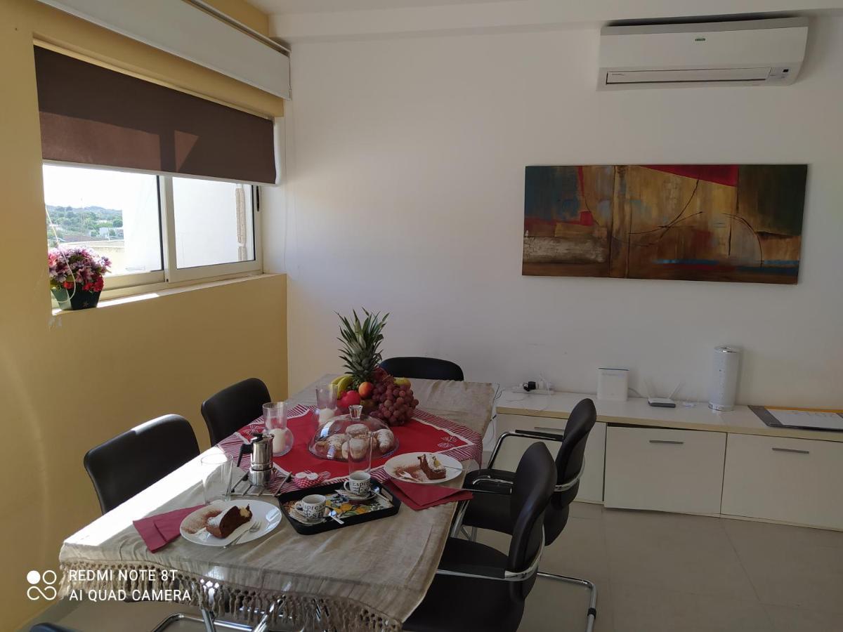 Mellieha Beach Apartment ภายนอก รูปภาพ